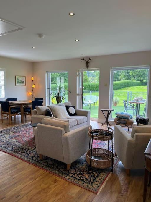 Adorable One Bedroom Apartment With Balcony Newtownards Luaran gambar
